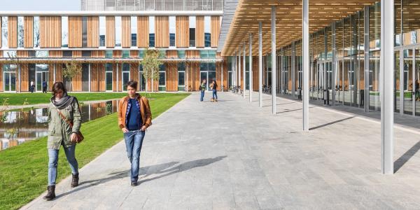 Il cortile del Polo di Lodi dell'Università degli Studi di Milano