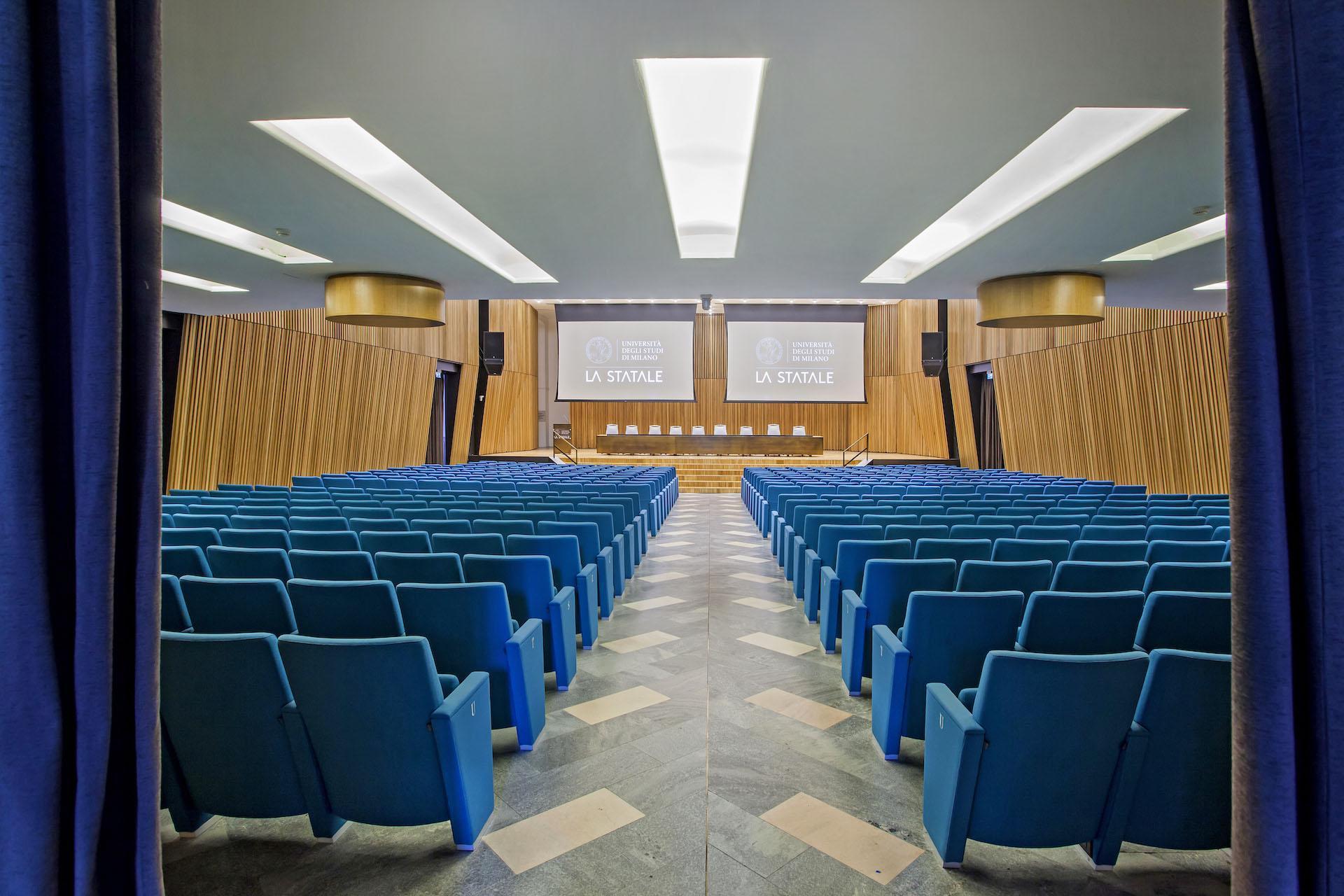 Il piano terra dell'Aula Magna dell'Università Statale di Milano